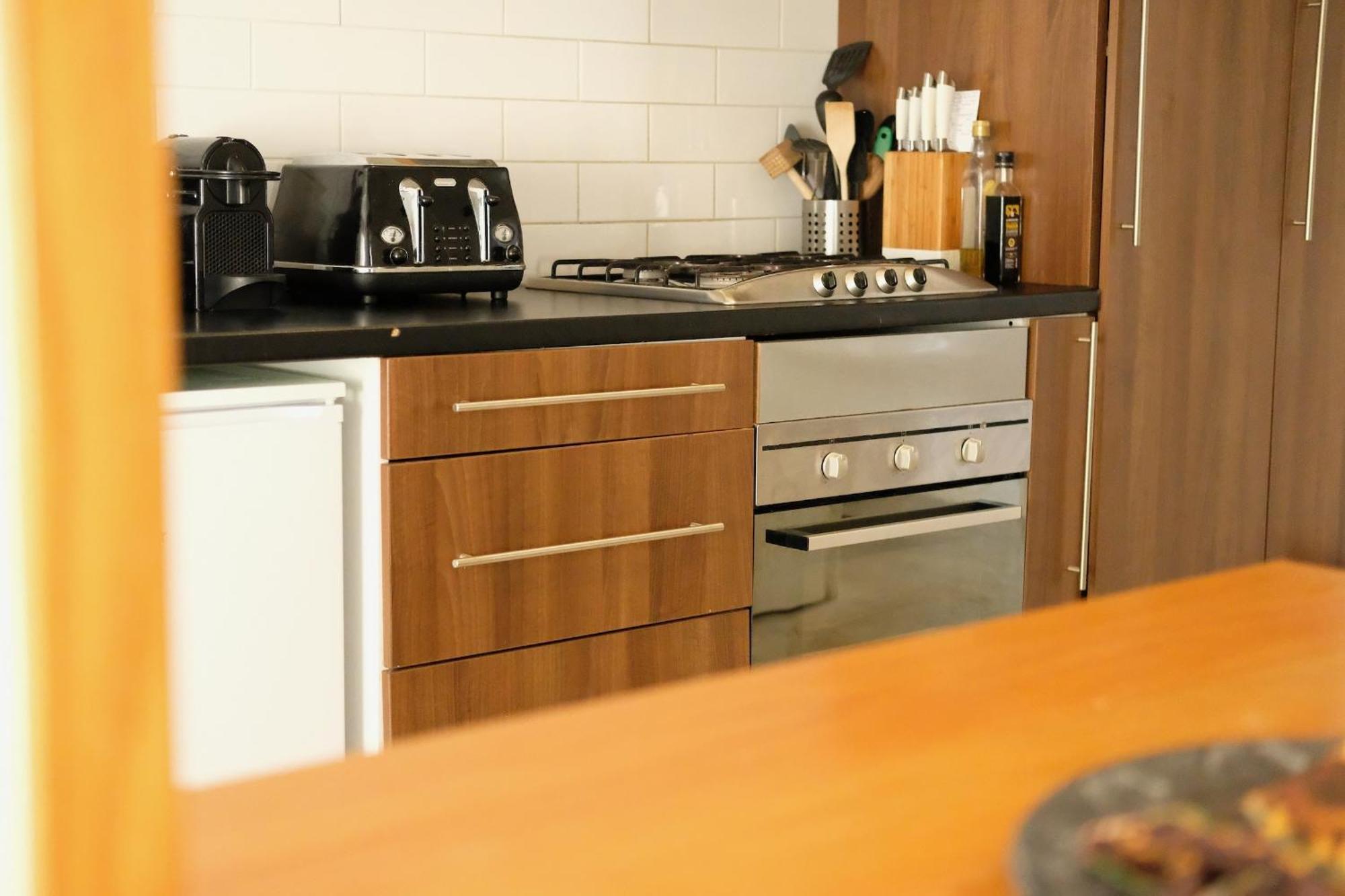 Spacious City Centre Apartment Bath Exteriör bild