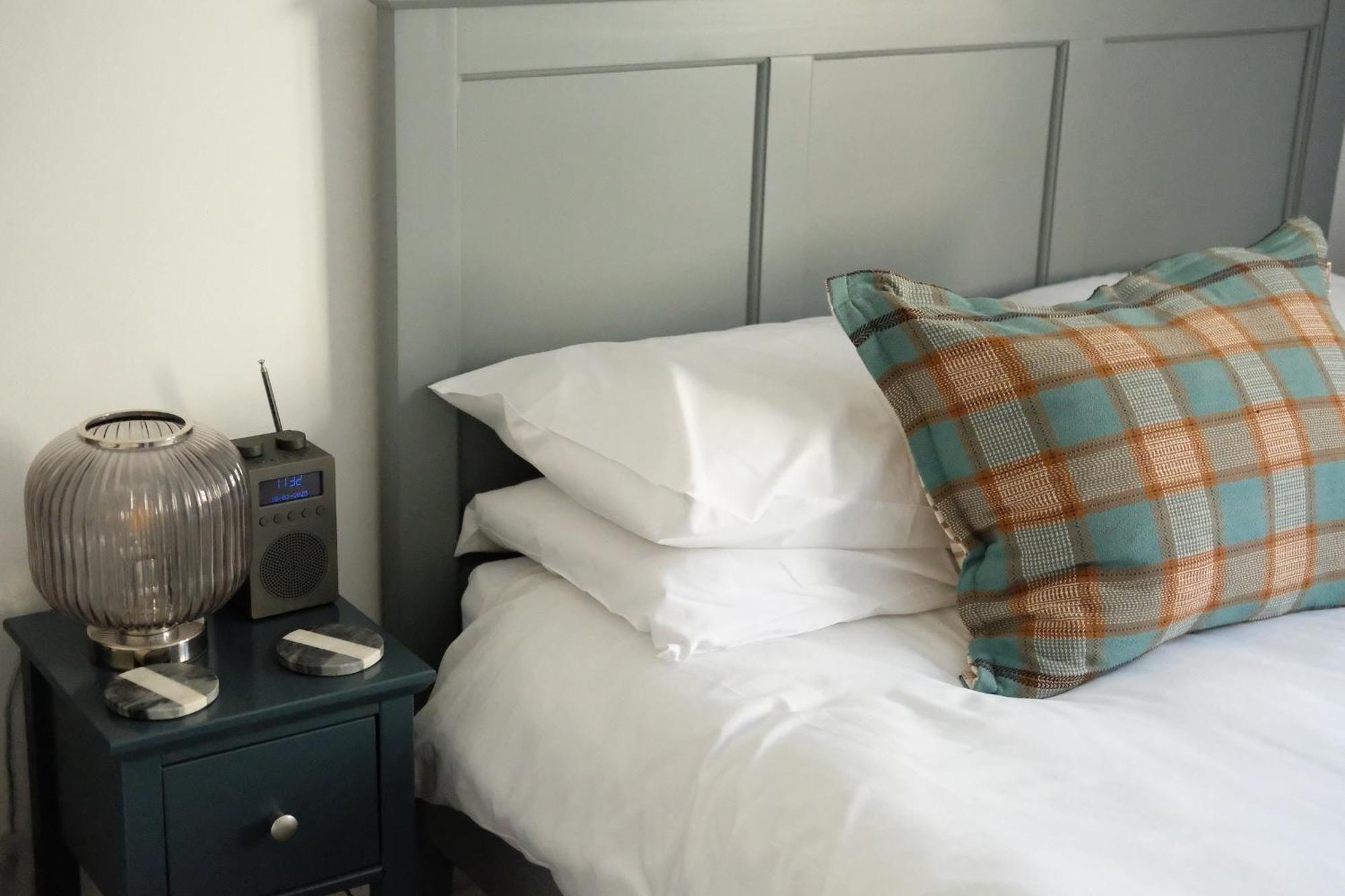 Spacious City Centre Apartment Bath Exteriör bild